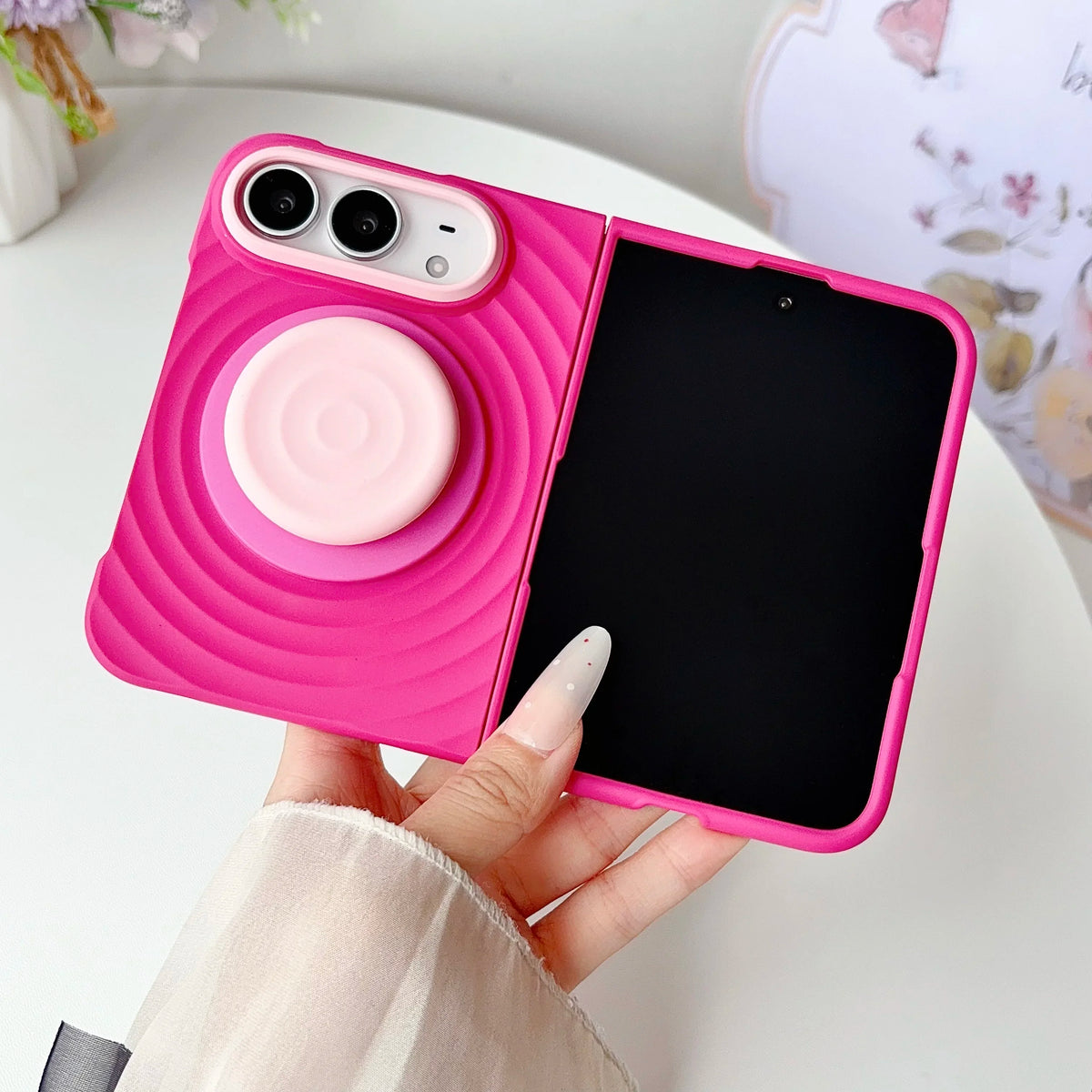 Fashion Macaron Colror Stripe Pattern Liquid Silicone 18 Ultra Case for iPhone Duo 18 Fold for Magsafe Bracket Shockproof Cover