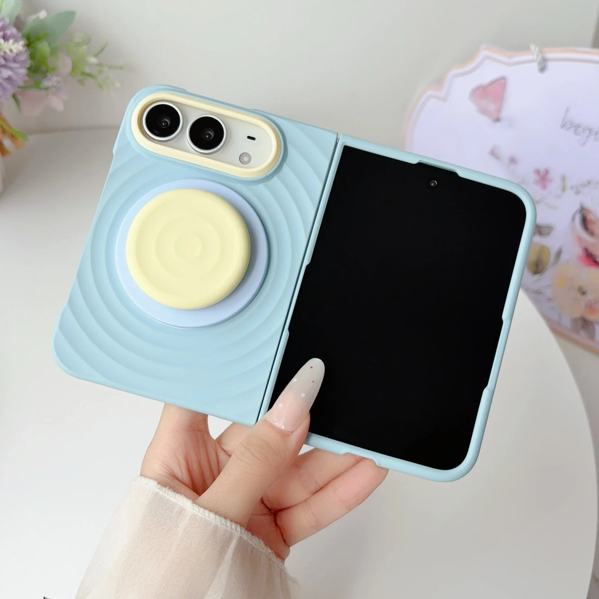 Fashion Macaron Colror Stripe Pattern Liquid Silicone 18 Ultra Case for iPhone Duo 18 Fold for Magsafe Bracket Shockproof Cover