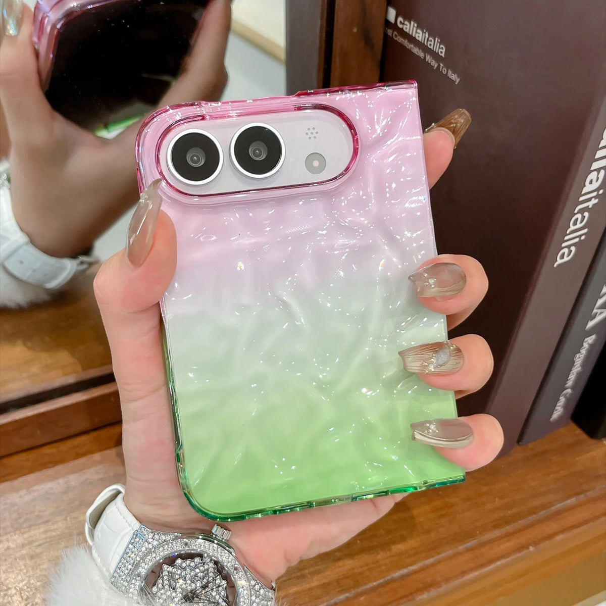 Creative Pleated Water Ripple Gradient Color Phone Case for iPhone Duo 2026 New 18 Fold Dopamine Bracelet Wristband Clear Cover