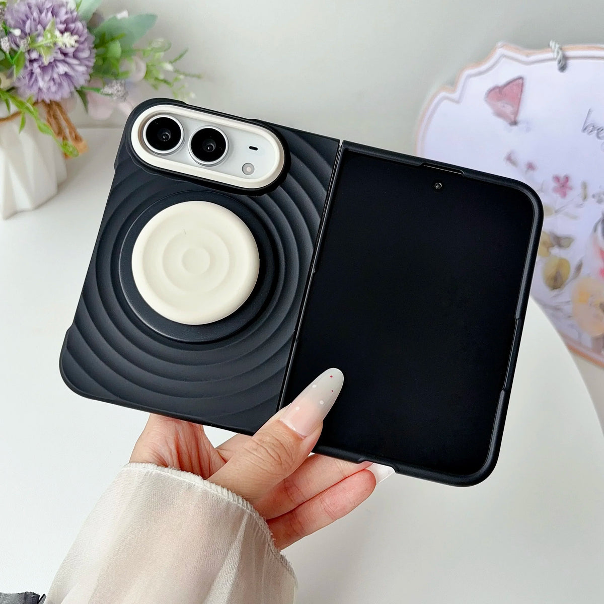 Fashion Macaron Colror Stripe Pattern Liquid Silicone 18 Ultra Case for iPhone Duo 18 Fold for Magsafe Bracket Shockproof Cover